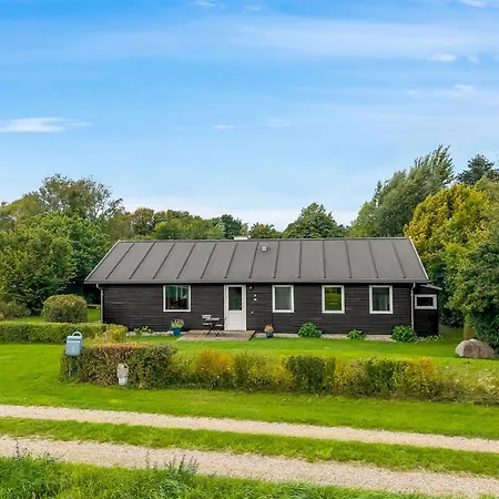 Vakantiehuis Hila - 900m From The Sea By Interhome Knebel